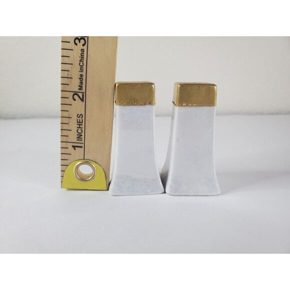 Antique Salt And Pepper Shakers Iridescent 1921 Signed M. Evans 2" tall No Corks - Picture 6 of 8